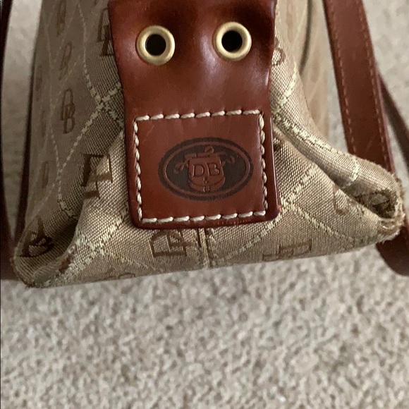 Dooney & Bourke Shoulder Purse - Picture 7 of 8